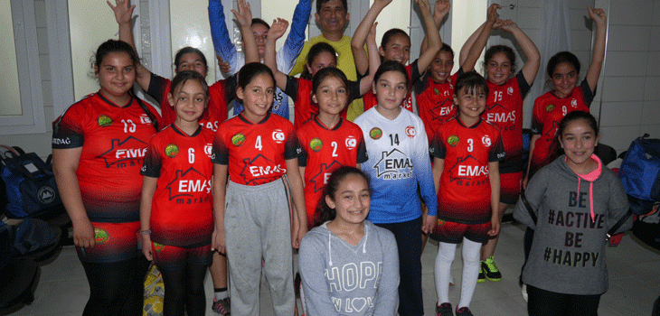 Ağırdağ/Dağyolu İlkokulu Kız Hentbol Takımı Final maçına çıktı.