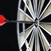 Digem, Darts’a nokta koydu.
